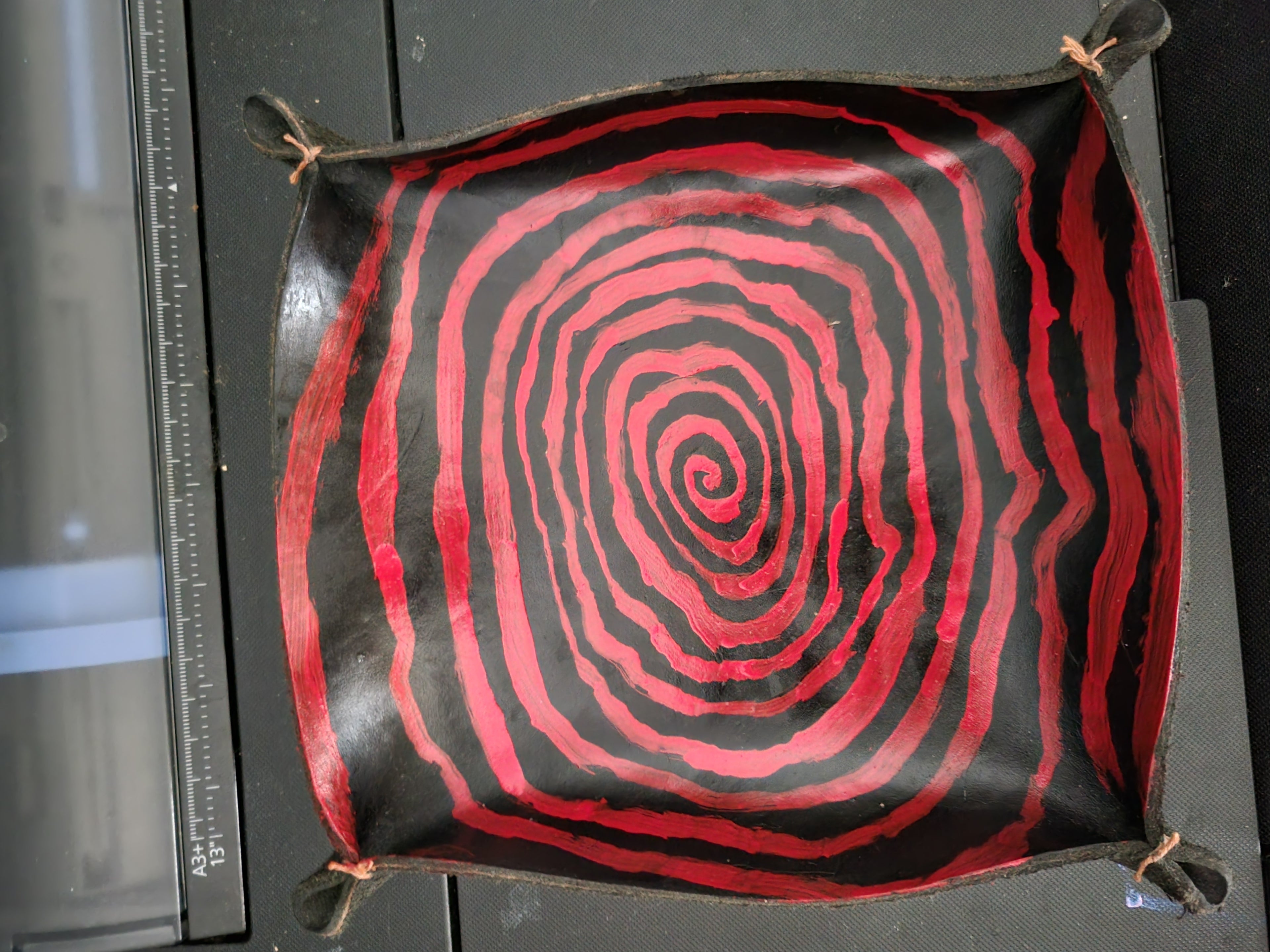 Spiral tray